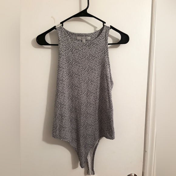 gaze Tops - Black White Patterned Bodysuit Gaze Size Medium Sleeveless Basic